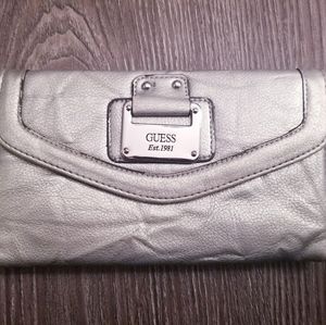 🔥SALE🔥 Silver Guess Wallet
